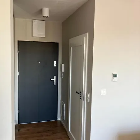 Jab Apartament 400 Metrow Od Kliniki Unii Lubelskiej Bezplatny Garaz Lägenhet